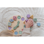 Hodiny s puzzle kockami drevené Farma - Little Dutch 